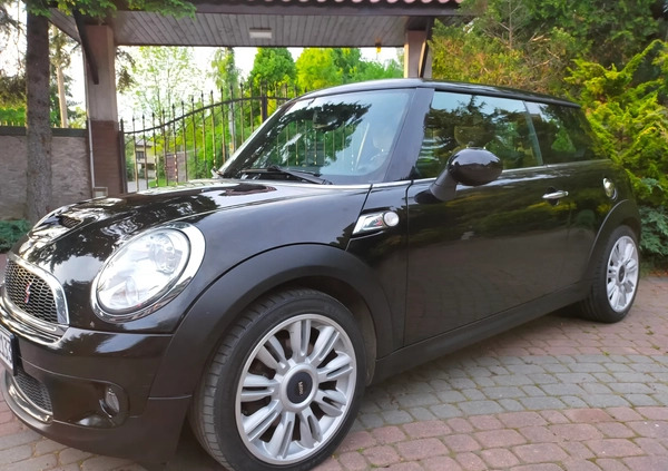MINI Cooper S cena 33200 przebieg: 153537, rok produkcji 2010 z Paczków małe 497